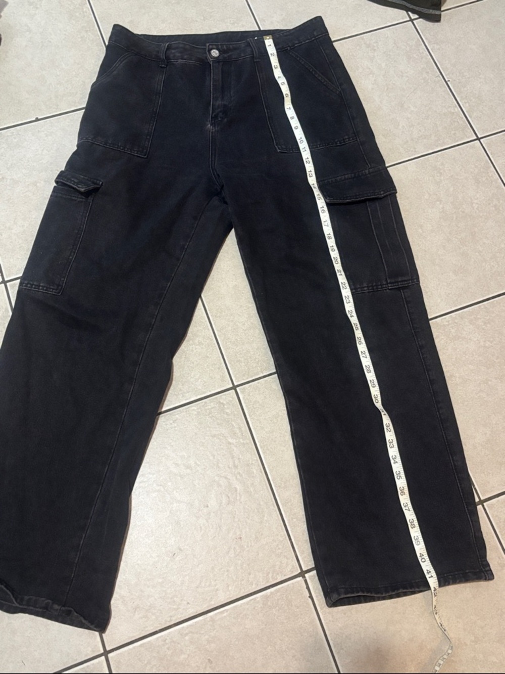 SHEIN Black Cargo Wide-Leg Jeans